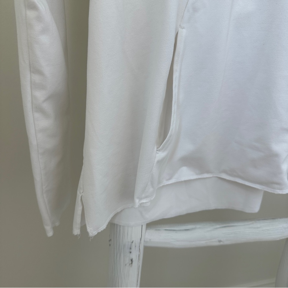 Champion Women's White V-Neck Hoodie Athletic Pullover Top Size Large - Picture 7 of 11